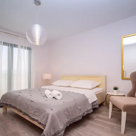 Holiday home Tolles In Mit Offenem Kamin *